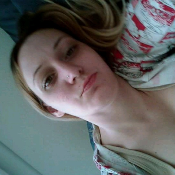 Meet your Posher, Gina - Picture 1 of 1